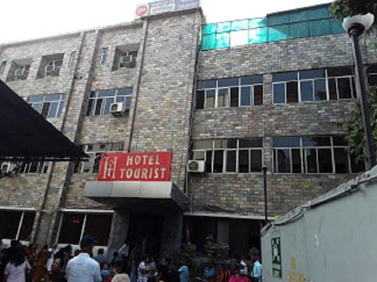 Hotel The Tourist - 1 Min From New Delhi Railway Station Exterior foto